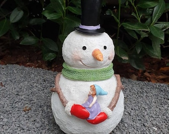 Gartenfigur Schneemann Figur mit Hut und Fee 30 cm