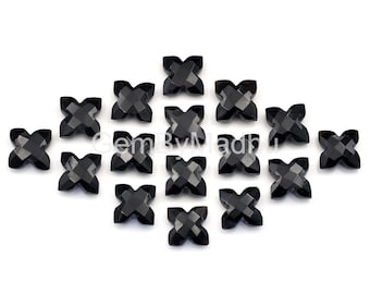 Natuurlijke zwarte onyx gesneden edelsteen voor sieraden maken kralen, briolette gefacetteerd onyx snijwerk, handgesneden klaver onyx steen 12 mm gekalibreerd