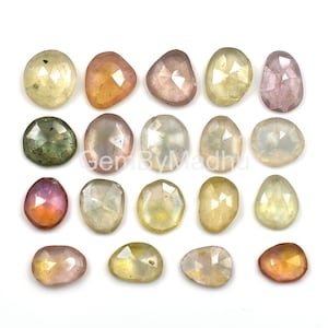 Puede incluir: Surtido de 18 piedras preciosas naturales talladas, sueltas, en varios tonos de rosa, amarillo y verde. Las piedras están talladas en una forma única e irregular y tienen un acabado pulido.