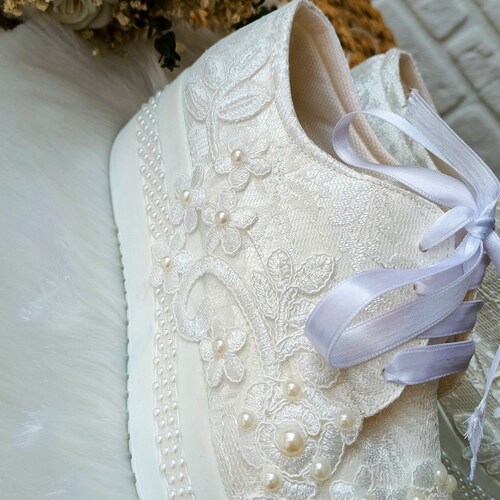 Maria women sports wedding dress pearl shoes lace hotsell shoes hand embroidery shoes