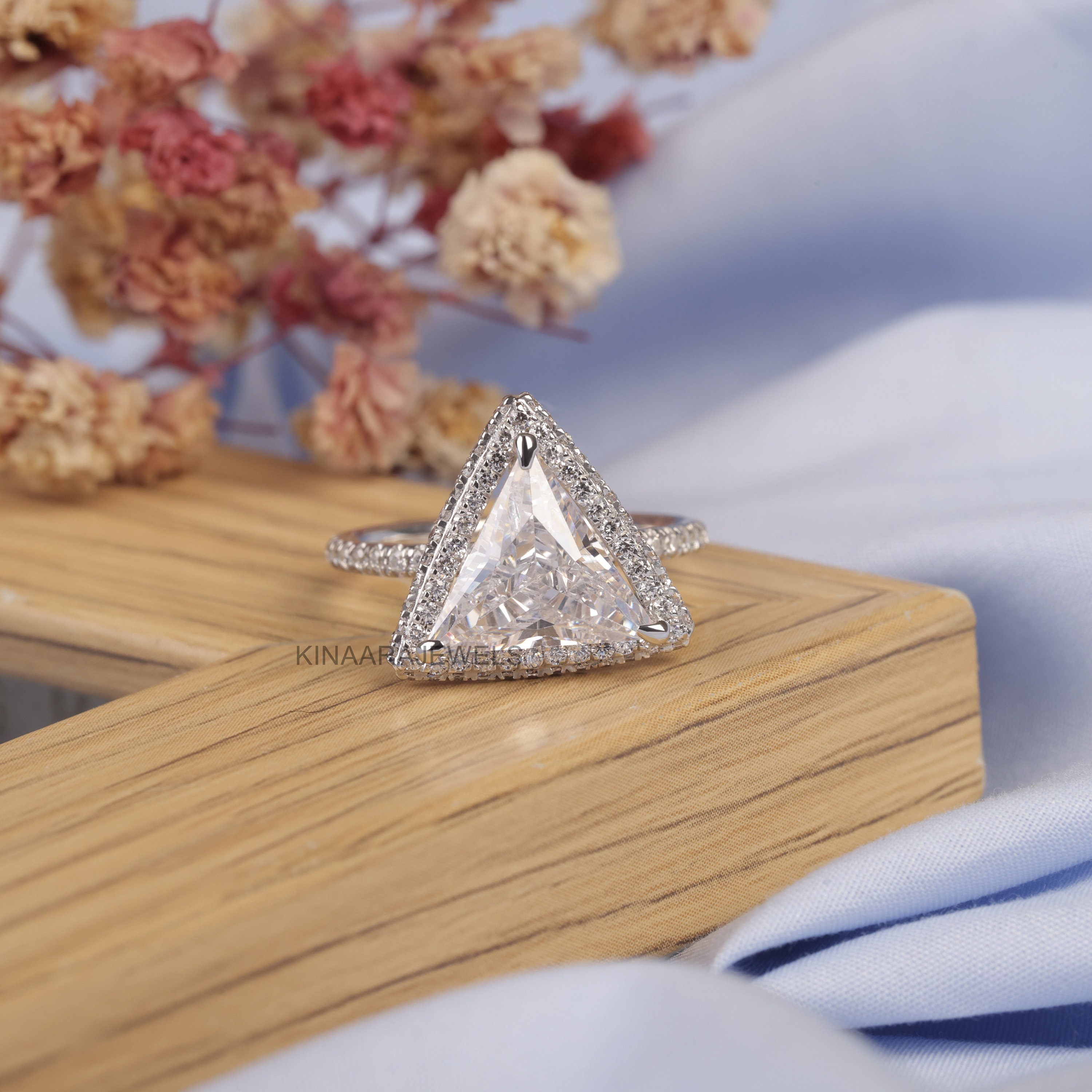 Triangle Cut Moissanite Engagement Ring, Trilliant Cut Solitaire ...