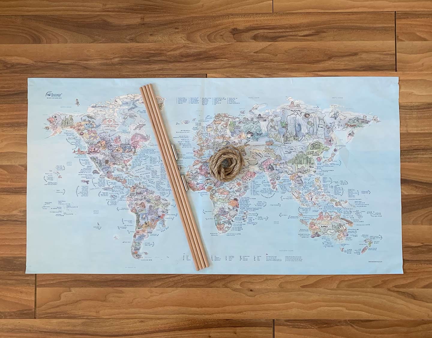 Dive Map Roll Down Canvas Awesome Map World Map for Scuba Diving/divers