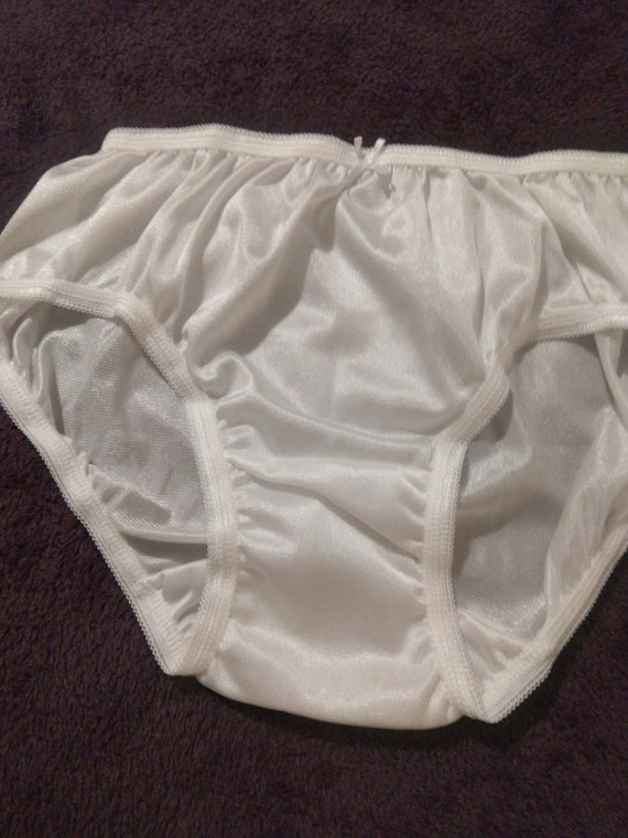 Vintage Nylon Bikini Panty With Double Nylon Gusset 