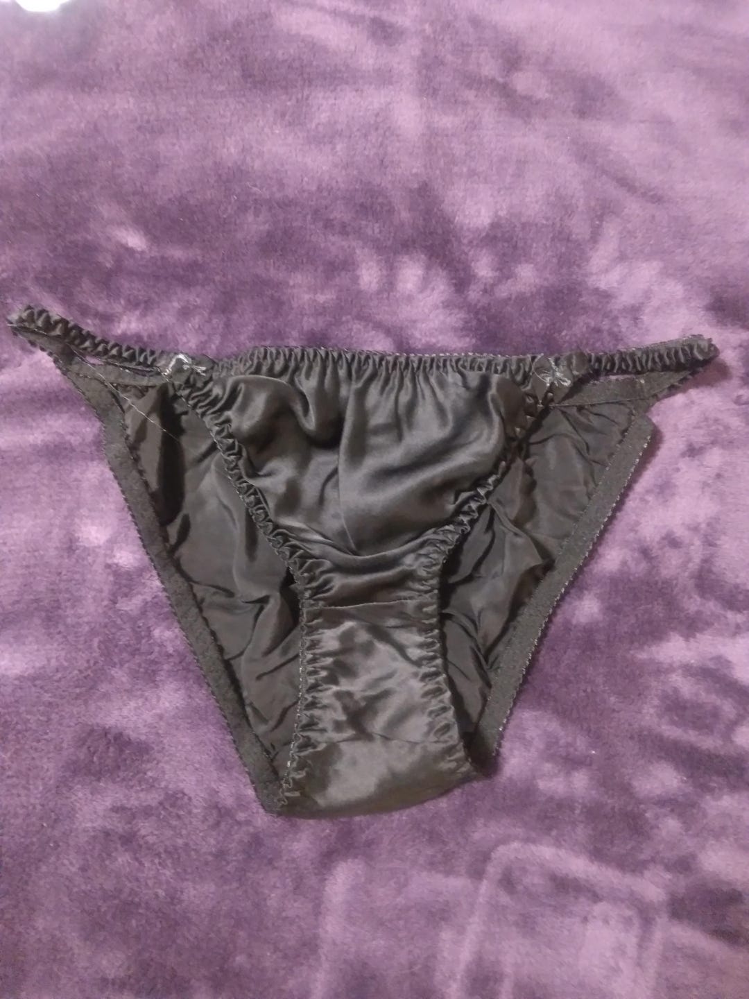 Classic Satin Coral String Bikini Panties – 1990s Vintage, Made In USA