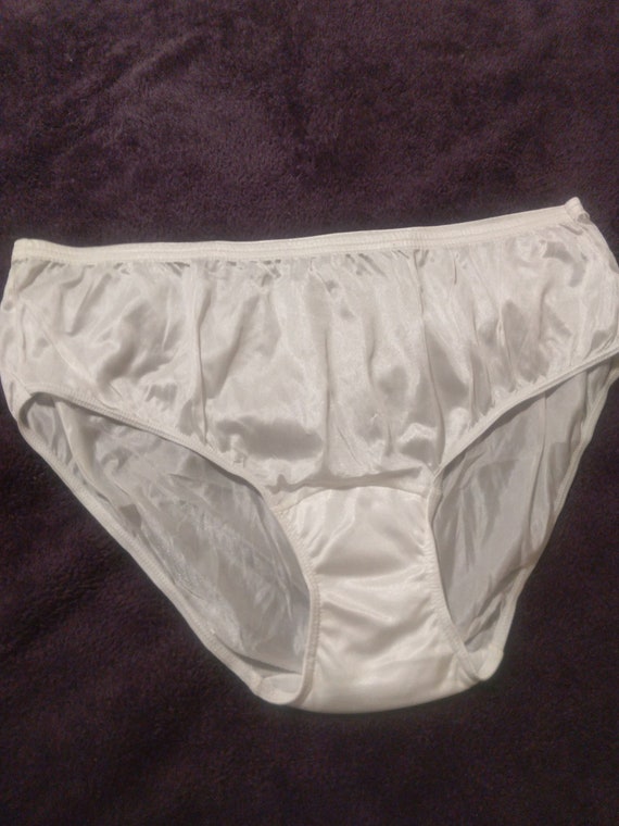 Vintage Shadowline Bikini Panty -  Canada