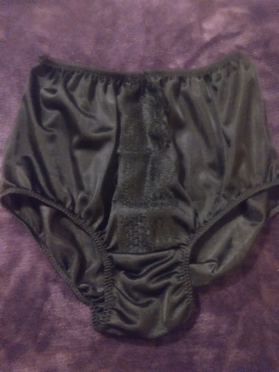 Vintage Nylon Panty With Double Nylon Gusset