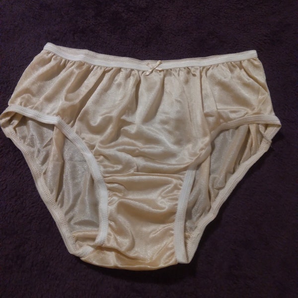 Vintage Nylon Bikini Panty With Double Nylon Gusset
