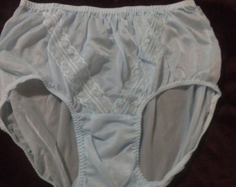 Vintage Nylon Bikini Panty With Wide Double Nylon Gusset 