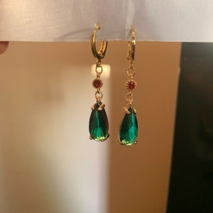 howl earrings Emerald earrings, hypoallergenic and environmentally friendly material image 2
