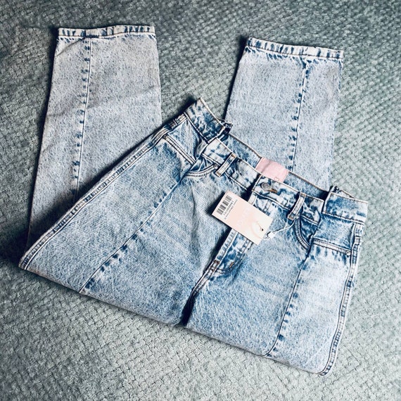 REVICE DENIM Nwt Acid Washed Gemini 
