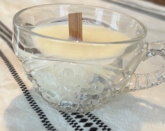 Pressed glass candle with handle — grapefruit and cranberry scented