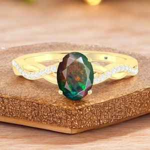 AAA Black Natural Ethiopian Opal Ring For Woman, Fire Opal Ring, Minimalist Ring, Gold Ring, Opal Jewelry, Wedding Ring, Black Opal Ring.