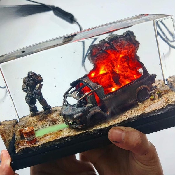 Fallout diorama, resin diorama, resin sculpture, power armor fallout, little lamp, mini nuke, resin art, fallout light, miniature