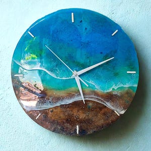 Handmade Ocean Art Resin Clock, Beach Inspired Wall Decor, Epoxy Resin Wave Art, Coastal Home Decor, Unique Gift for Ocean Lovers