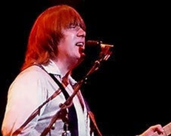 Terry Kath with Chicago at Pine Knob Music Theatre in Clarkston, MI on July 3, 1977