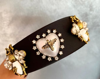 Pearl and Bee Brooch Detail Hairband