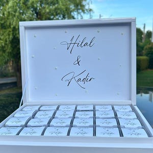Chocolate box personalized with PEARLS in white, gold, silver or black for weddings, engagements - guest gifts - chocolate box