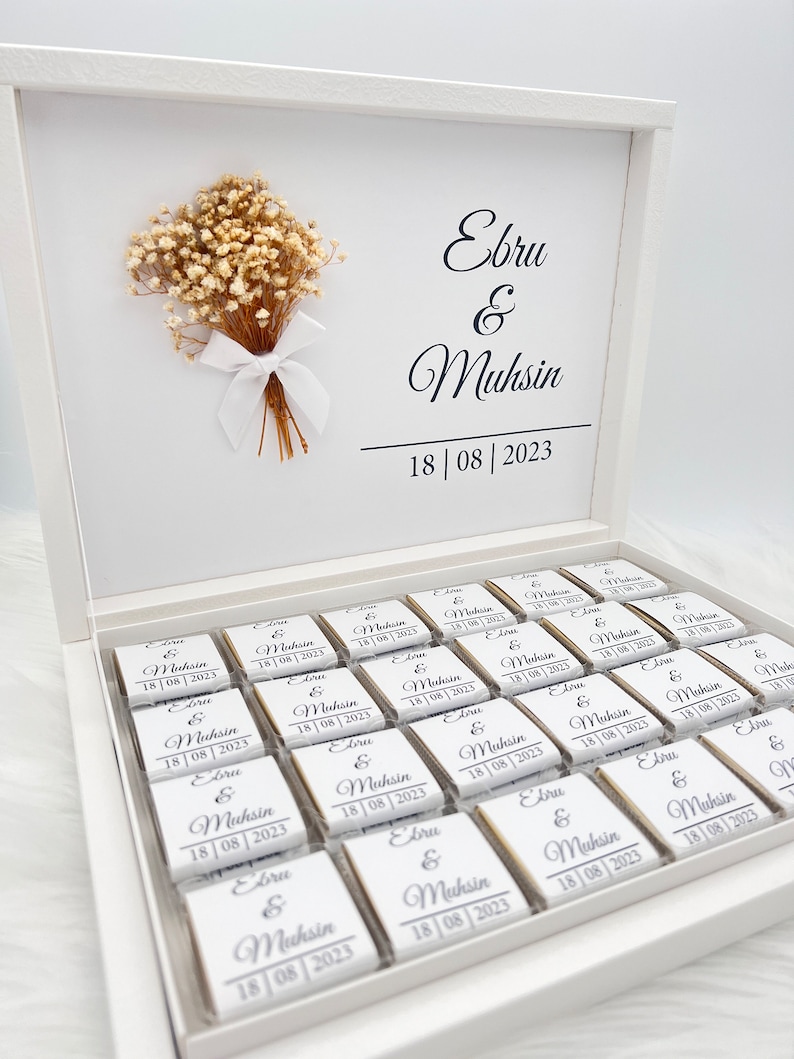 Caja de chocolates personalizada en oro, plata, negro o celeste para bodas, compromisos regalos para invitados caja de chocolates chocolate imagen 5
