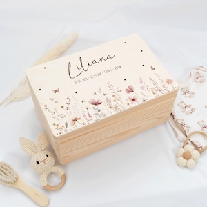 Erinnerungskiste Baby,Personalisiert, Erinnerungsbox Blumen | Babygeschenk | Geschenk zur Geburt | Taufgeschenk, Blumen , Personalized Gift
