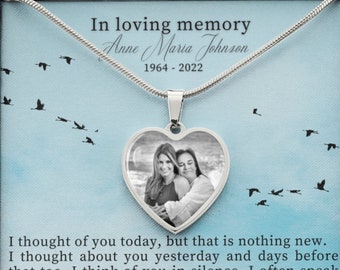 In Memory of Mom, Sympathy Gift for Loss of Father, Grandparent, Remembrance Gift, Condolence gift, Grief gift, memorial Photo Necklace