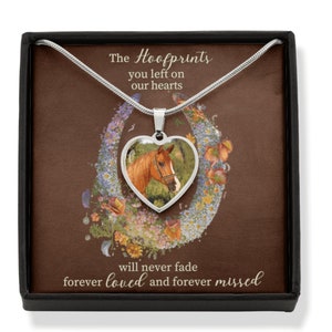 Collar conmemorativo de caballo con tarjeta, regalo conmemorativo de caballo personalizado, obsequios de condolencias para mascotas, recuerdo en memoria amorosa, regalo por la pérdida de un caballo