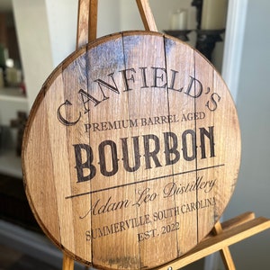 ENGRAVED Bourbon Barrel Head, PERSONALIZED Bourbon Lid, Bourbon Décor, Gift for Husband, Gift for Dad, Christmas Gift, Wedding Gift