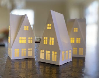 Elegante casita con luminaria, maqueta de papel con velas LED (descarga digital)