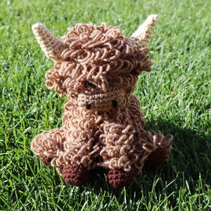 Handmade Crocheted Highland Cow Hairy Coo Yak Amigurumi Plushie image 9