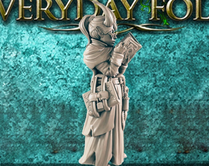 Female Tiefling Scholar - 28/32mm - Everyday Folk - Come get some townsfolk and villagers!