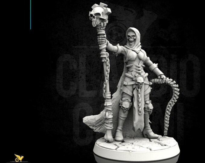 Female Sorceress with Whip - 28mm or 32mm - Claudio Casini Art - 0026