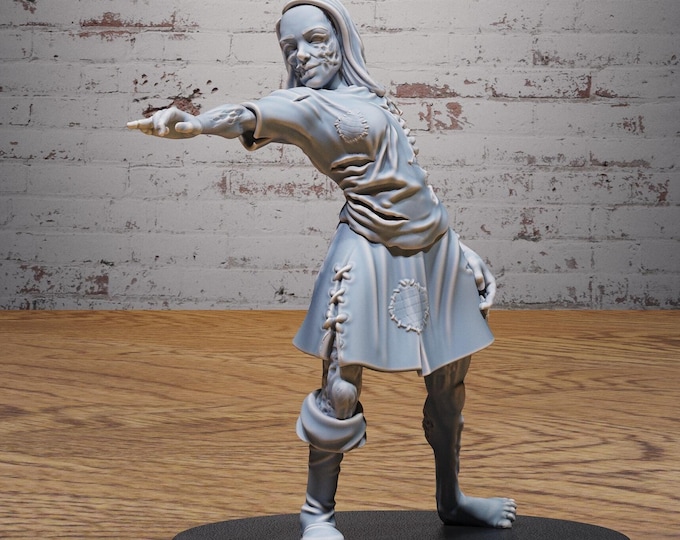Zombie Villager Female - True 28mm Scale - Epic Miniatures - Bloody Night