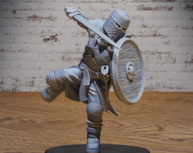 Tavern Knight - True 28mm Scale - Epic Miniatures