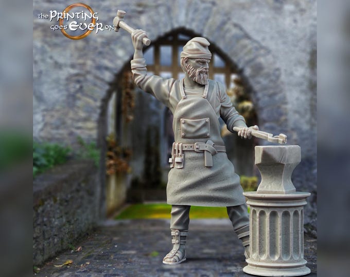 Blacksmith - 28mm - The Printing Goes Ever On - Dungeons and Dragons - Pathfinder - Fantasy