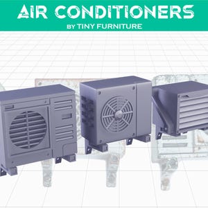 Puede incluir: Tres unidades de aire acondicionado en miniatura de color gris, diseñadas para la construcción de modelos o casas de muñecas. Las unidades son de plástico y tienen un diseño realista. El texto "AIR CONDITIONERS BY TINY FURNITURE" está en la parte superior de la imagen.