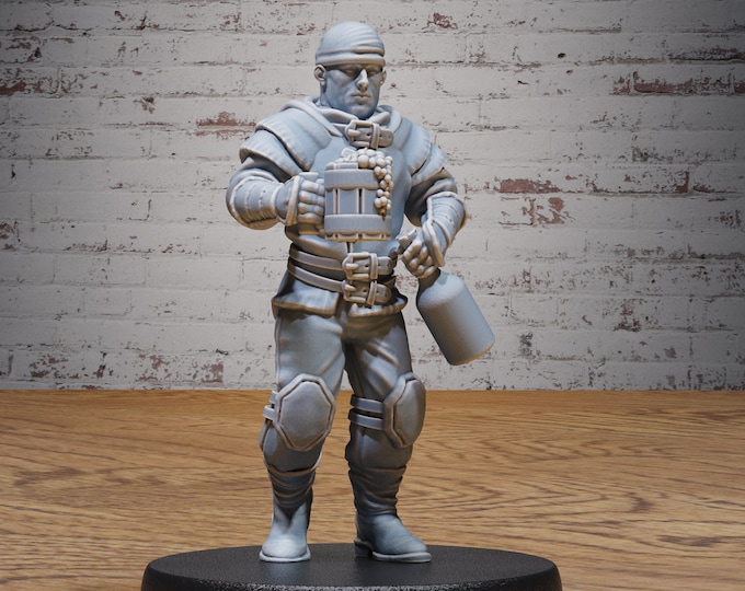 Villager With Beer Mug - 28mm Scale - Epic Miniatures - Festival Village