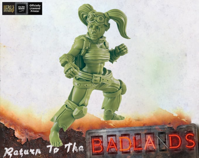 Female Fighter - 28 or 32mm - Post-Apocalyptic - Return To The Badlands - EC3D Designs - Great for Games like Fallout Wasteland Warfare!