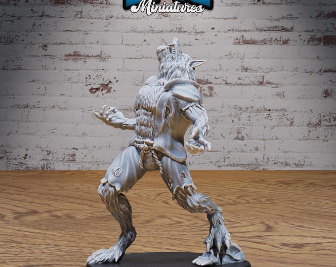 Classic Werewolf and Werewolf Beast King - 28mm Scale - Epic Miniatures - Vampire Invasion