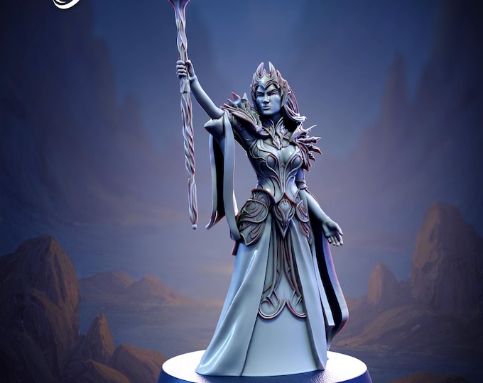 Drow Matriarch - 28/32mm - The Printing Goes Ever On - Dungeons and Dragons - Pathfinder