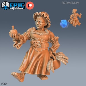 Halfling Villager Farmer - 28mm Scale - Epic Miniatures
