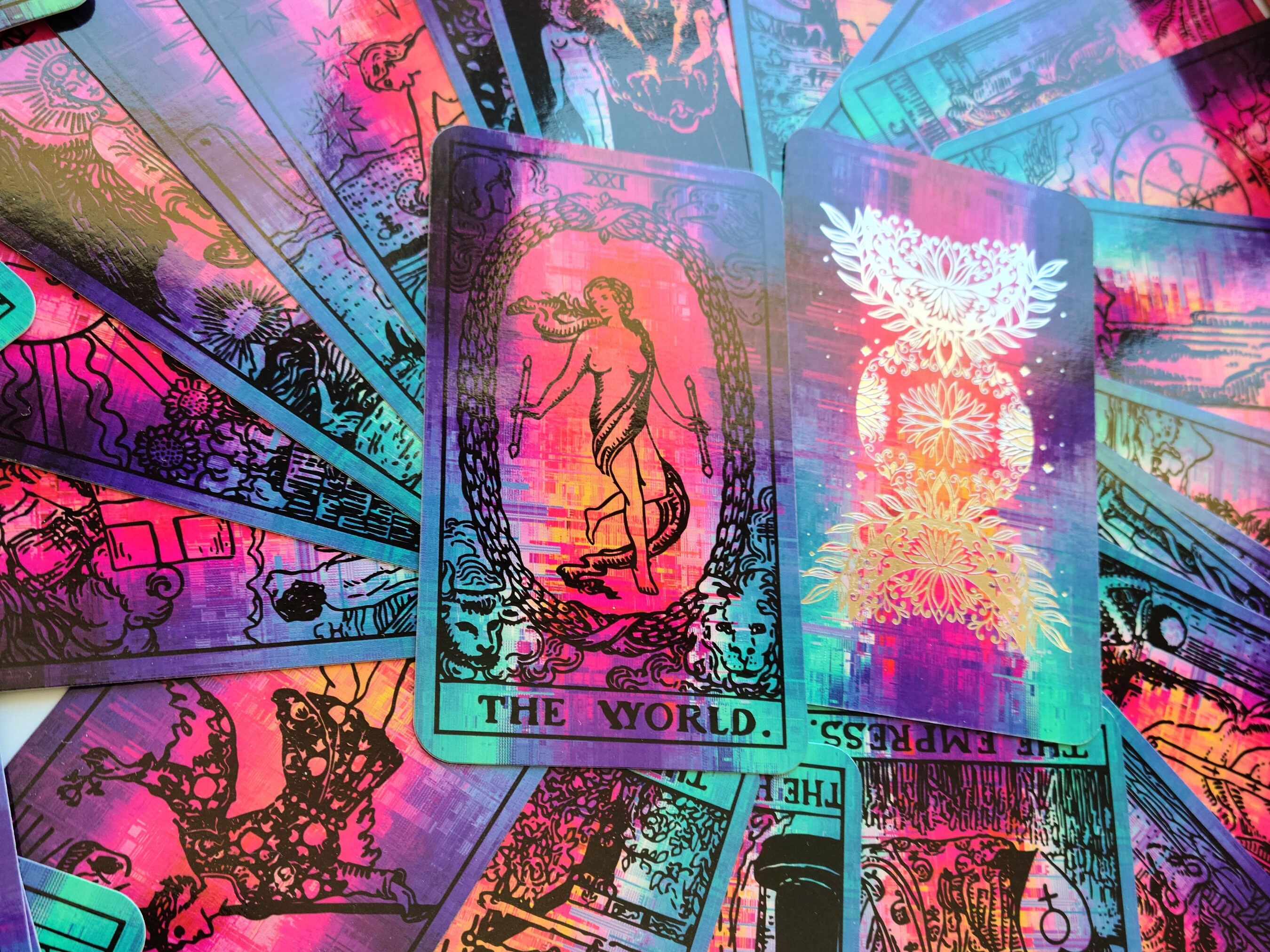 Halo Tarot Deck Space Inspired RWS Tarot Deck Foilpressed Etsy