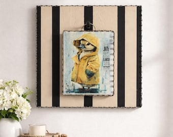 Interchangeable Seasonal Wall Art | Farmhouse Decor with 4 Art Inserts