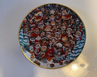 Franklin Mint Plate "Santa Claws" Vintage Plate