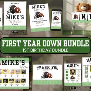 Op de afbeelding: Een verzameling voetbalthema feestversieringen voor een eerste verjaardag. De set bevat welkomstborden, uitnodigingen, een banner en een decoratie voor een kinderstoel. De ontwerpen tonen voetbalhelmen en -ballen, met de tekst "Mike's First Year Down."