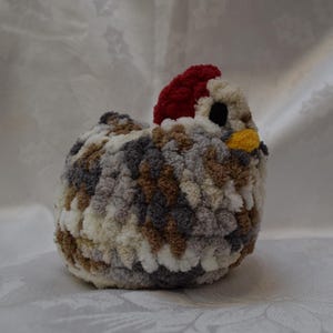 Crochet Chicken Plushie | Handmade Amigurumi