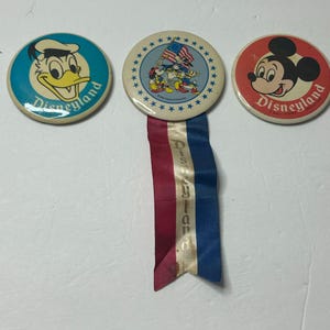 Vintage Disneyland Donald Duck Mickey Mouse Patriotic Buttons Set Metal Pinbacks
