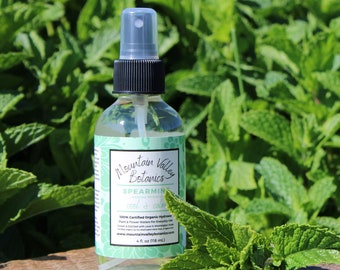 Organic Spearmint Hydrosol for All-Natural Skin Care and Everyday Aromatherapy