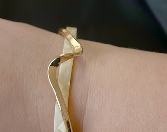 Pulsera rígida de resina estilo boho retro moderno para mujer