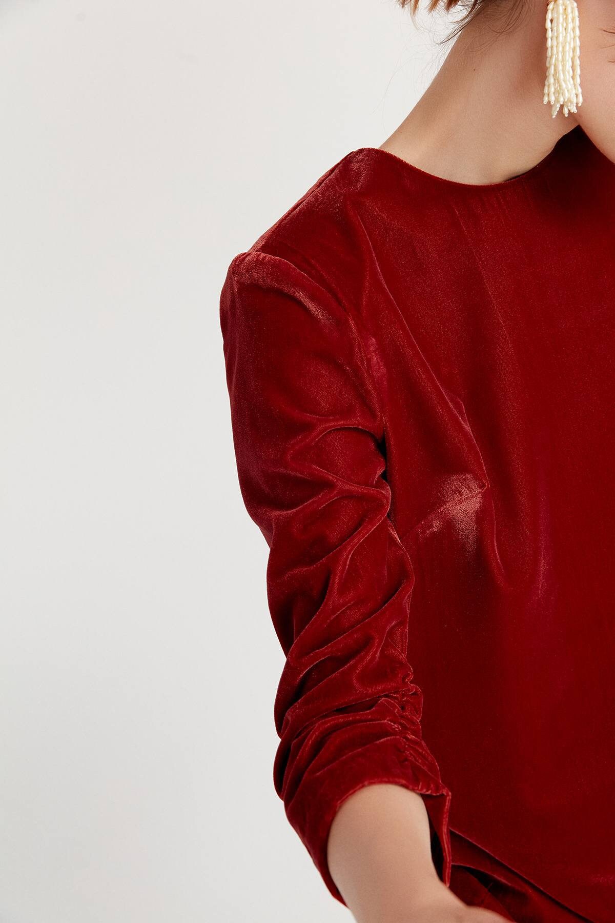 open lace back dress Red Velvet Puff Sleeve Zoi Midi Dress