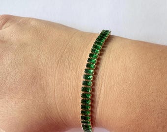 Baguette Emerald Green Color Diamond Look Christmas Party Women’s Bracelet Jewelry , Anniversary Birthday Christmas Gift for her