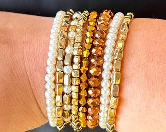 Juego de 8 pulseras de estilo boho con cuentas de cristal: Joyería para mujer en oro metálico